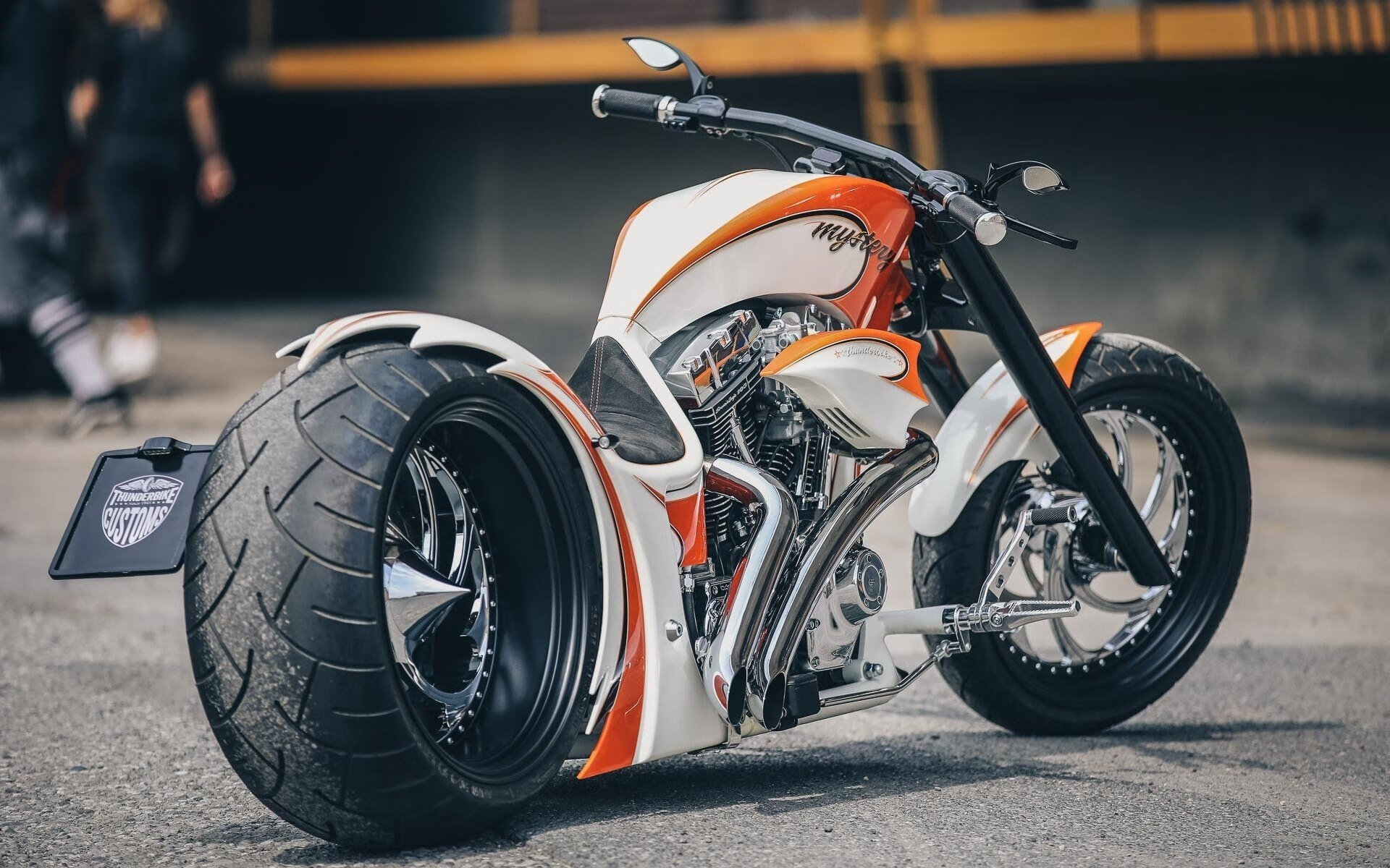 爱游戏中国官方网站平台-_极光穿越跑：光影中追逐梦想_，极光的越野性能怎么样