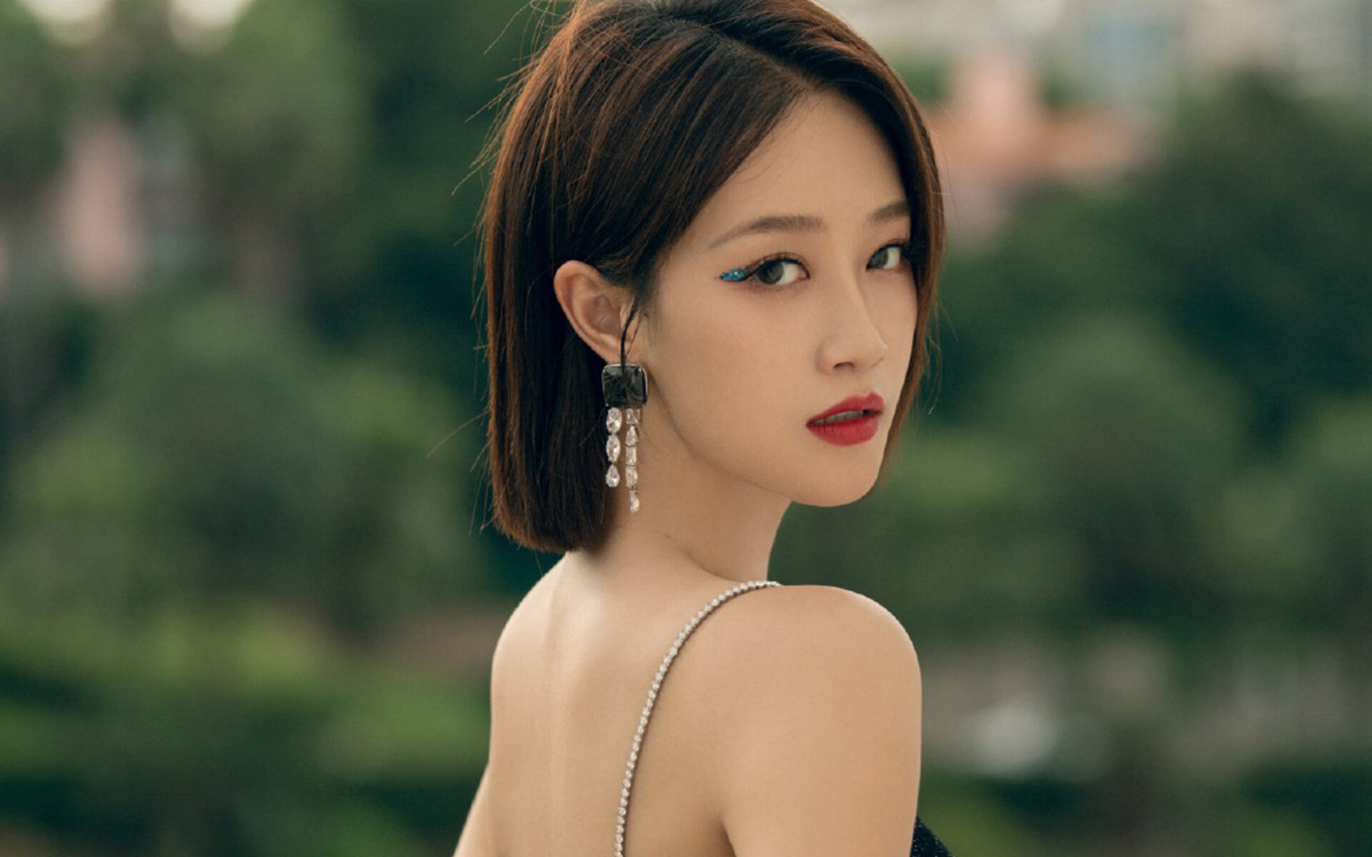 堪萨斯城酋长队击败旧金山49人队，赢得超级碗LVIII，堪萨斯城酋长队官网