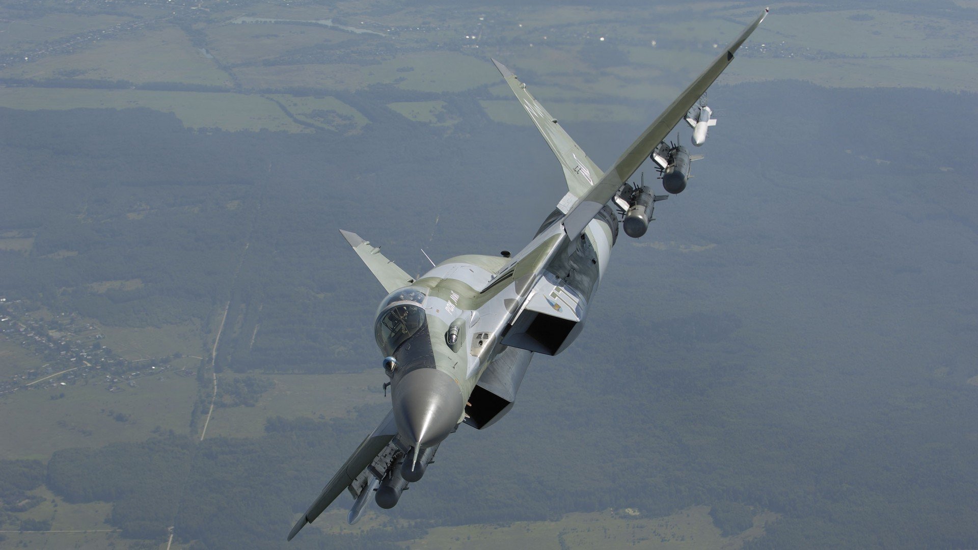 爱游戏体育-热刺防守端表现出色，轻松击败对手取得胜利，热刺反击